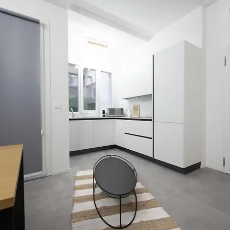 Getthekey Lenzi Suites Bologna Exterior photo