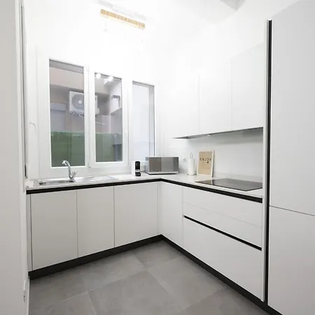 Getthekey Lenzi Suites Bologna Exterior photo